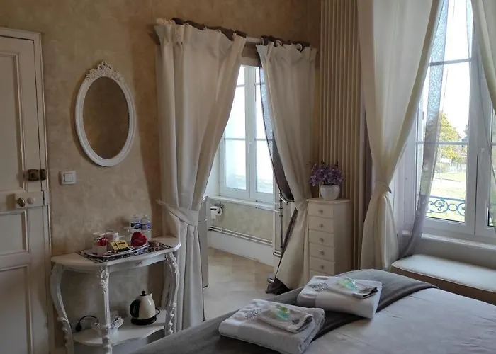 La Clef Dort Beauchamps (Manche)